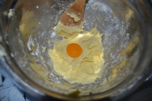 Ajout du jaune d’œuf 