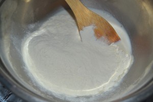 lait/ levure recouvert de farine