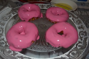 donut nappé de glaçage rose