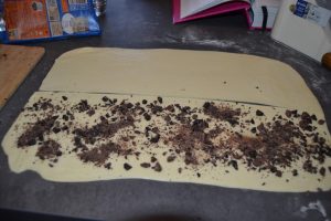 pâte parsemée de pépites de chocolat