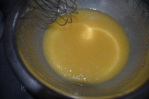 beurre  mélanger à la préparation