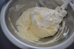 crème chantilly ajouter à la pâtissière