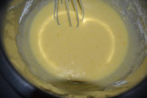 mélange du beurre fondu