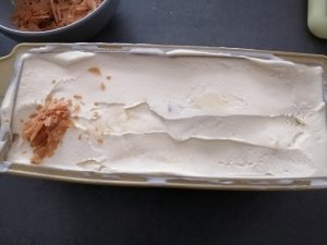 sorbet recouvert de chocolat blanc 
