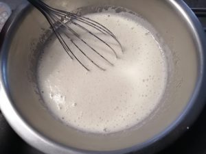 lait bouilli mélanger à la préparation 