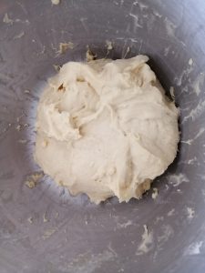 pâte obtenue, souple et non collante