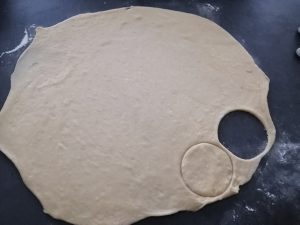 cercle découper dans la pâte
