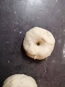 trou percé au centre du donut